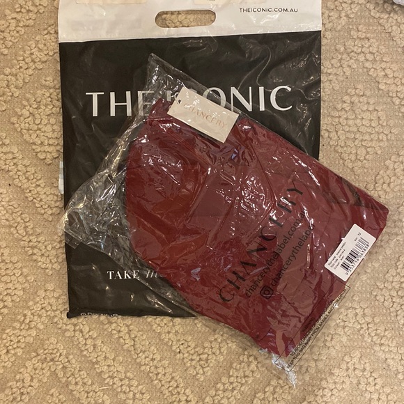 NWT Chancery Minnie midi dress in ruby - 12 - Picture 2 of 3